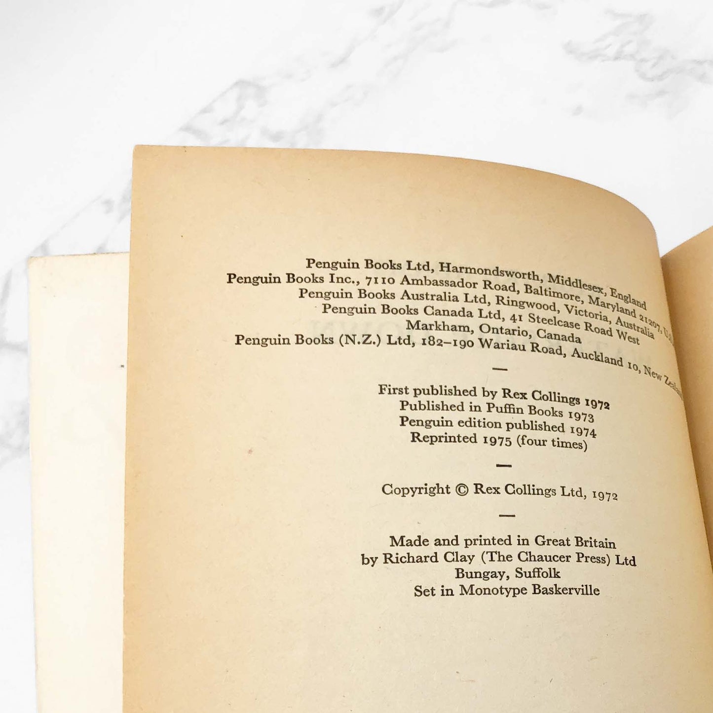 Watership Down by Richard Adams [U.K. PAPERBACK] 1975 • Penguin Books