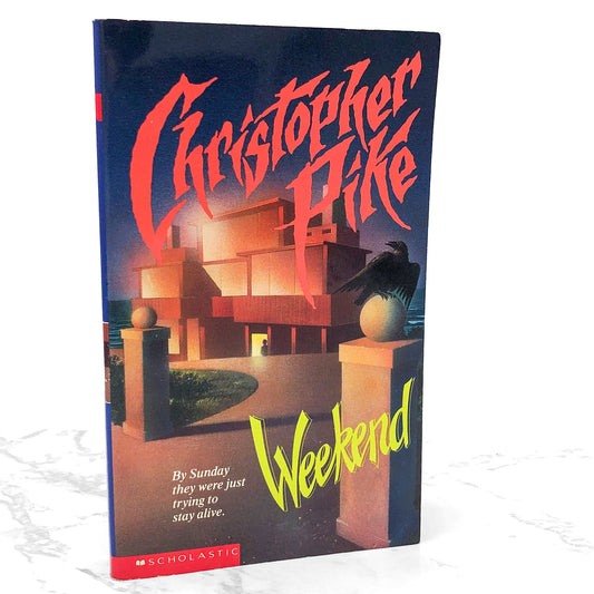 Weekend by Christopher Pike [1986 PAPERBACK] • Point Horror #3
