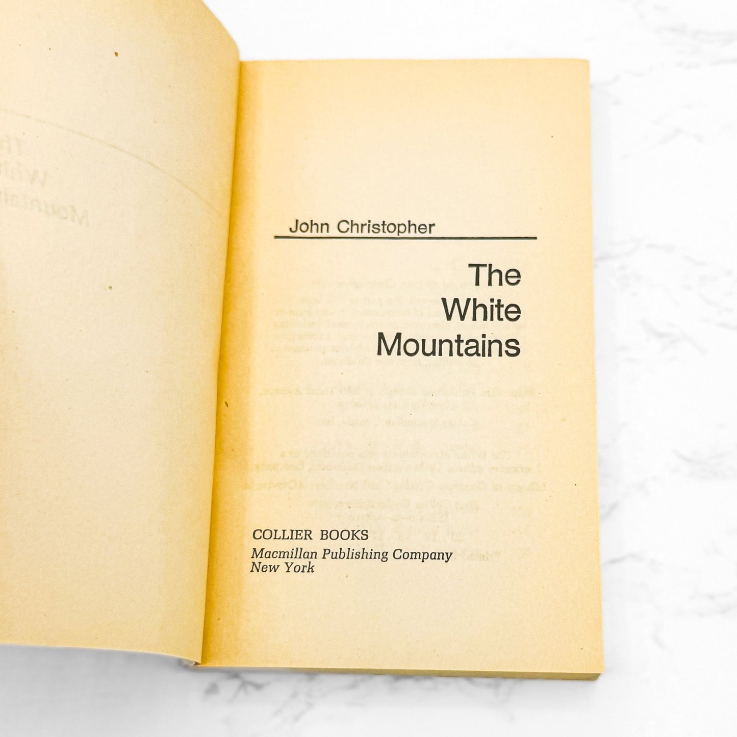 The White Mountains by John Christopher [FIRST PAPERBACK EDITION] 1970 • Collier • Tripods #1