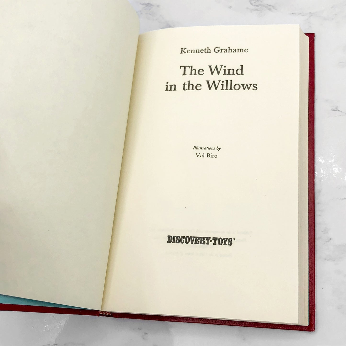 The Wind in the Willows by Kenneth Grahame [LEATHER-BOUND HARDCOVER] 1984 • Discovery Toys