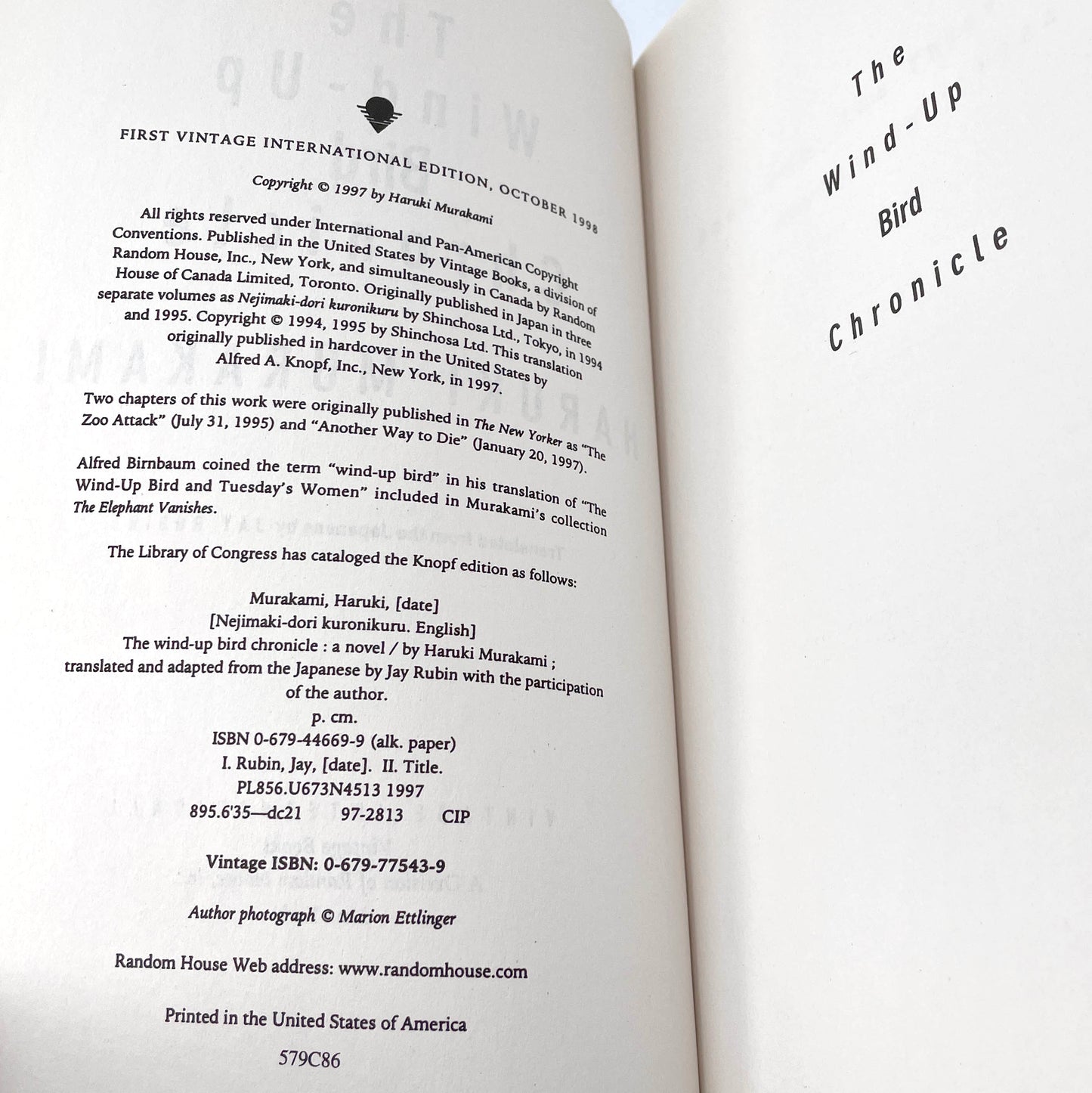 The Wind-Up Bird Chronicle by Haruki Murakami [FIRST U.S. PAPERBACK EDITION] 1998 • Vintage International