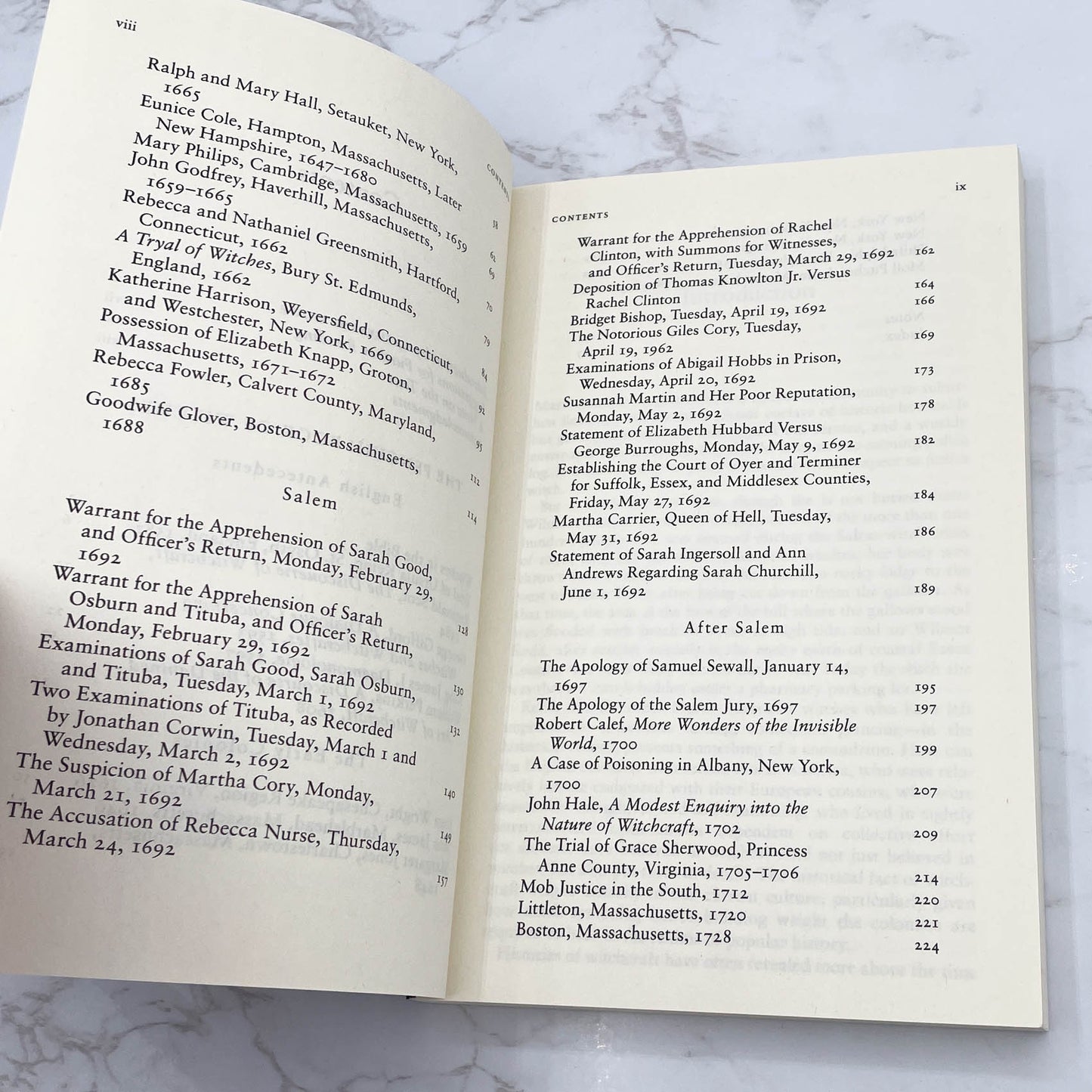 The Penguin Book of Witches edited by Katherine Howe [TRADE PAPERBACK] 2014 • Penguin Classics