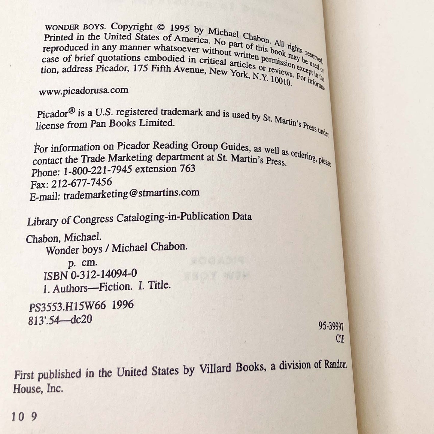 Wonder Boys by Michael Chabon [FIRST PAPERBACK EDITION] 1996 • Picador