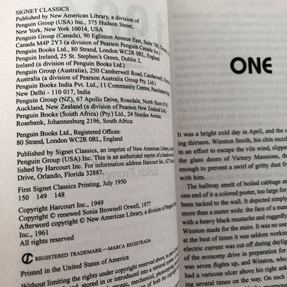 1984 by George Orwell [SIGNET PAPERBACK] - Bookshop Apocalypse