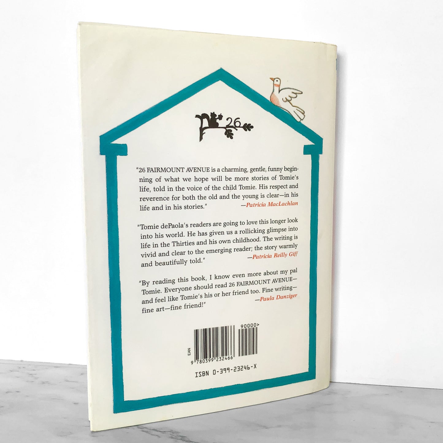 26 Fairmount Avenue by Tomie dePaola SIGNED! [FIRST EDITION]