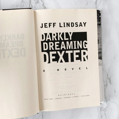 Darkly Dreaming Dexter by Jeff Lindsay [FIRST EDITION]