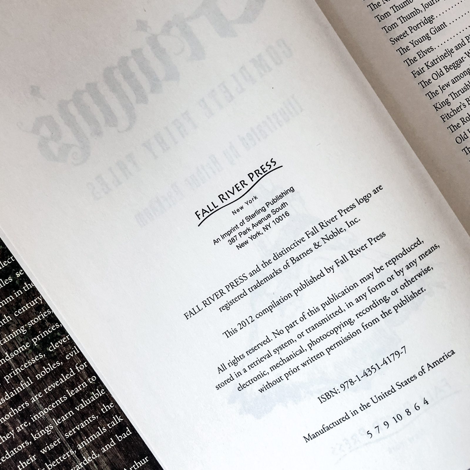 Grimm's Complete Fairy Tales [2012 HARDCOVER ANTHOLOGY] - Bookshop Apocalypse