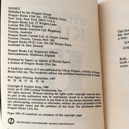 IT by Stephen King [1990 PAPERBACK]