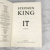 IT by Stephen King [XL TRADE PAPERBACK RE-ISSUE] 2016