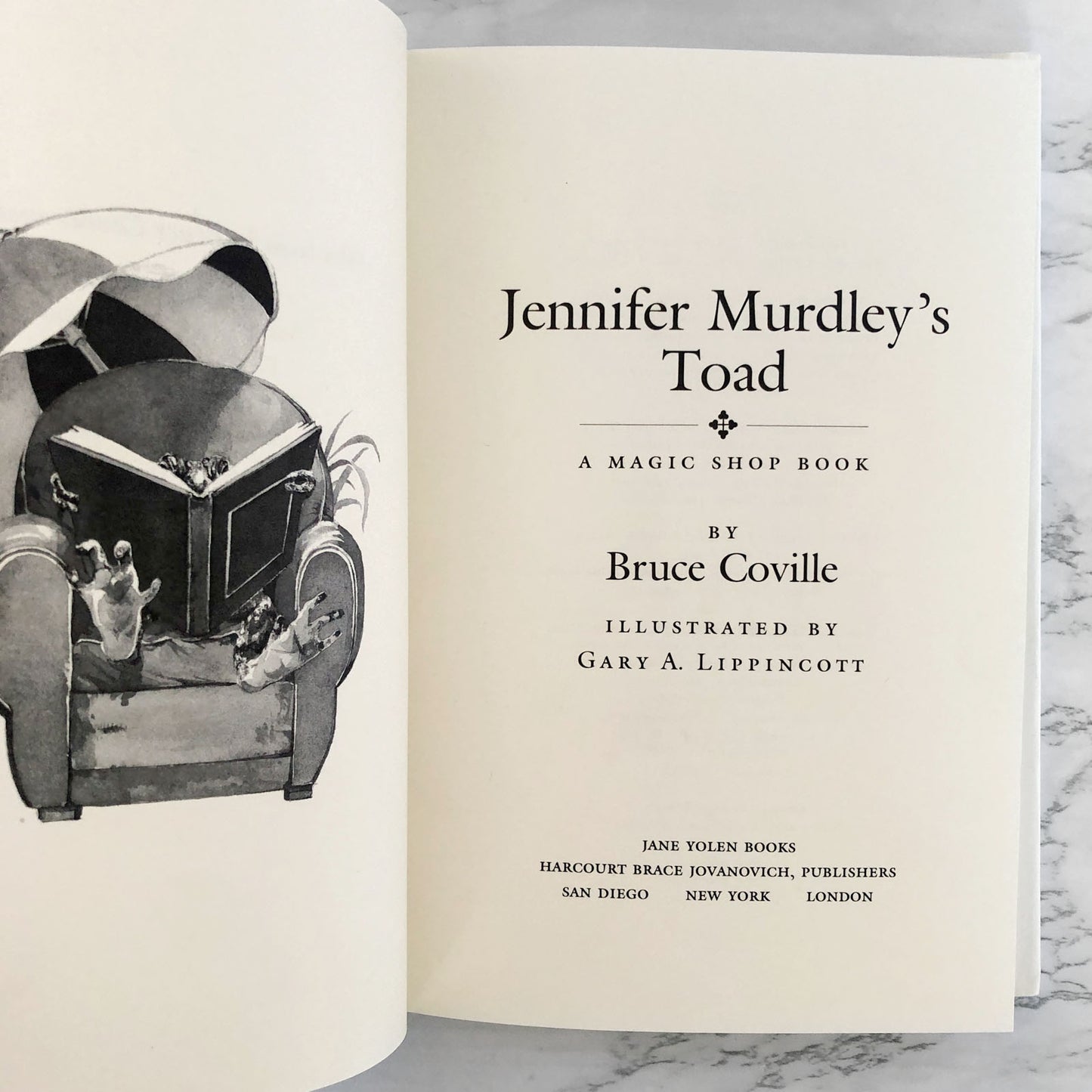 Jennifer Murdley's Toad by Bruce Coville [FIRST EDITION / FIRST PRINTING]