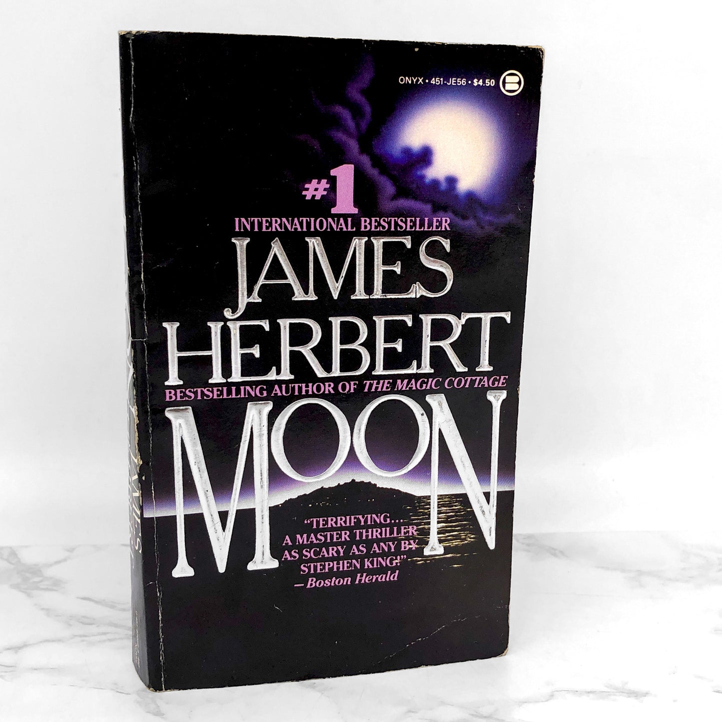 Moon by James Herbert [FIRST PAPERBACK PRINTING] 1987 • Onyx Horror