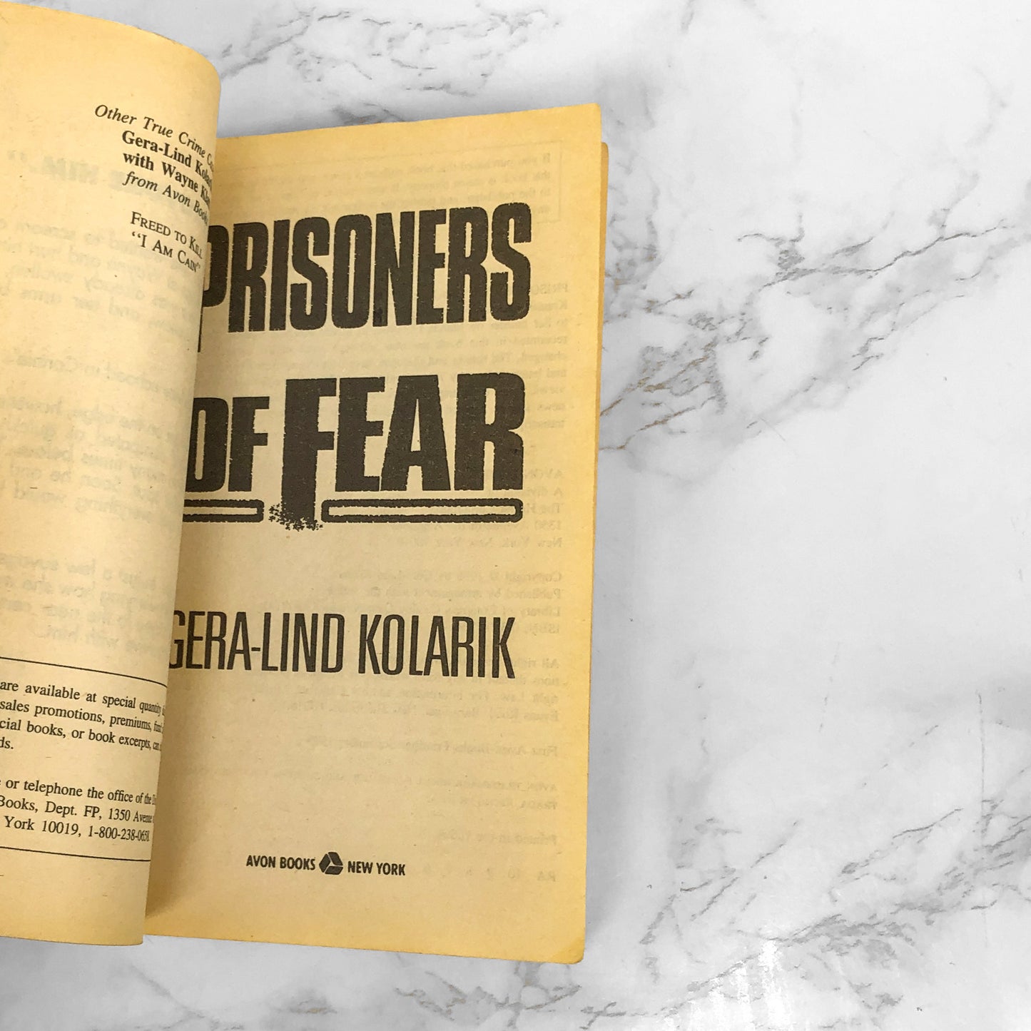 Prisoners of Fear by Gera Lind Kolarik [FIRST PAPERBACK PRINTING] 1995 • Avon True Crime