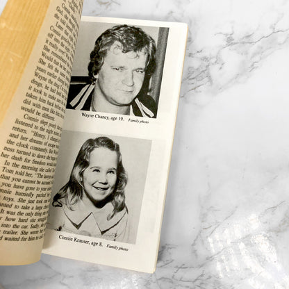 Prisoners of Fear by Gera Lind Kolarik [FIRST PAPERBACK PRINTING] 1995 • Avon True Crime