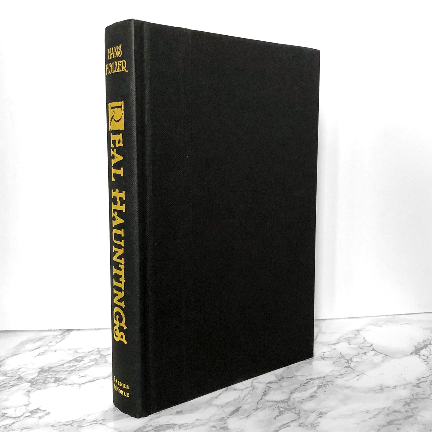 Real Hauntings: True American Ghost Stories by Hans Holzer [REVISED HARDCOVER / 2002]