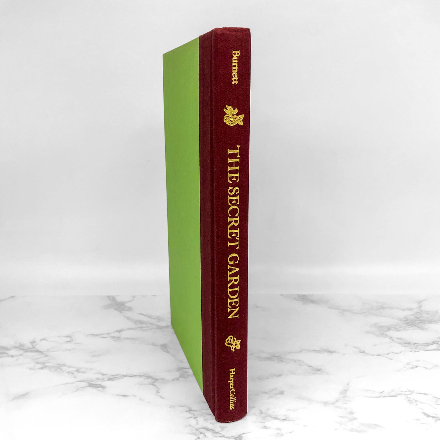 The Secret Garden by Frances Hodgson Burnett [DELUXE EDITION HARDCOVER] 1985