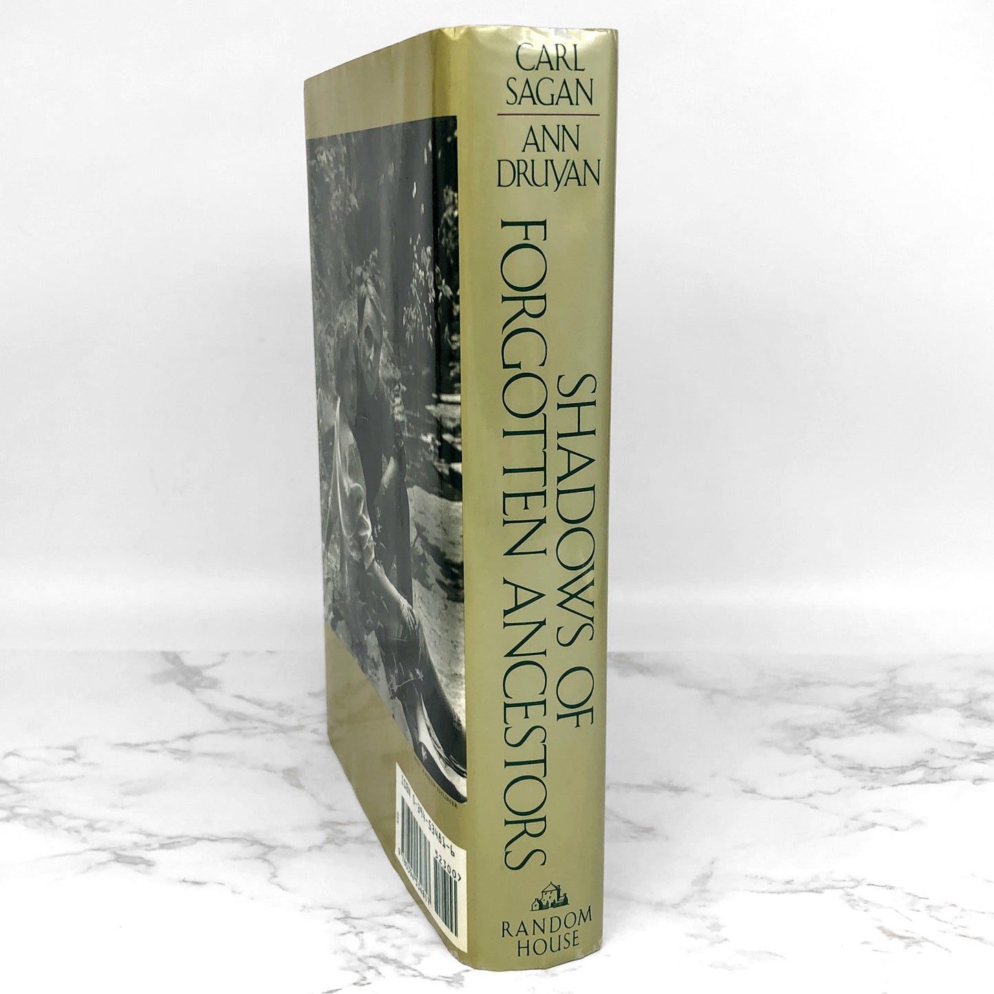 Shadows of Forgotten Ancestors by Carl Sagan & Ann Druyan [FIRST EDITION] 1992