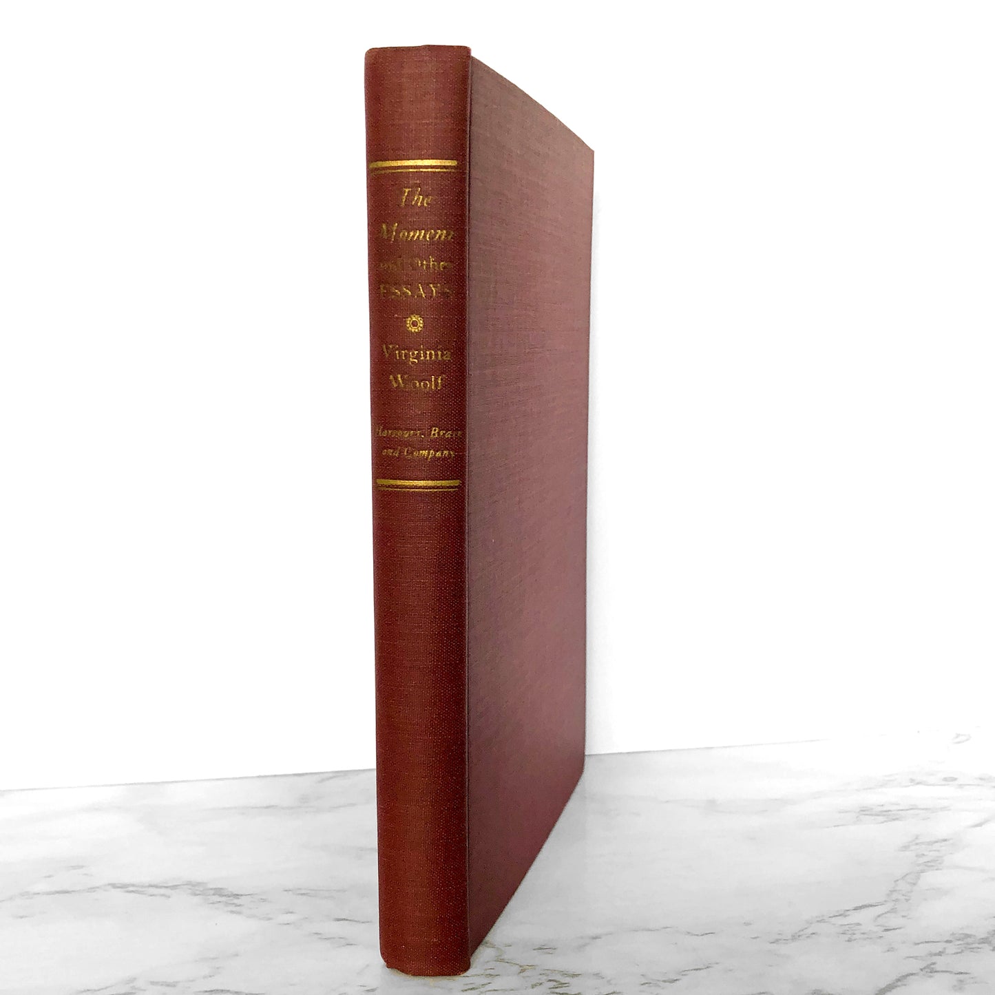 The Moment and Other Essays by Virginia Woolf [U.S. FIRST EDITION / 1948]