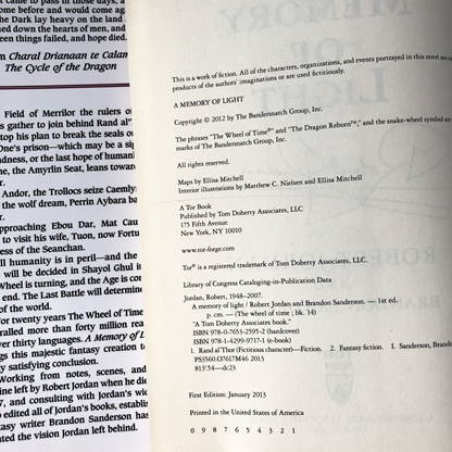 A Memory of Light by Robert Jordan [FIRST EDITION / FIRST PRINTING] - Bookshop Apocalypse