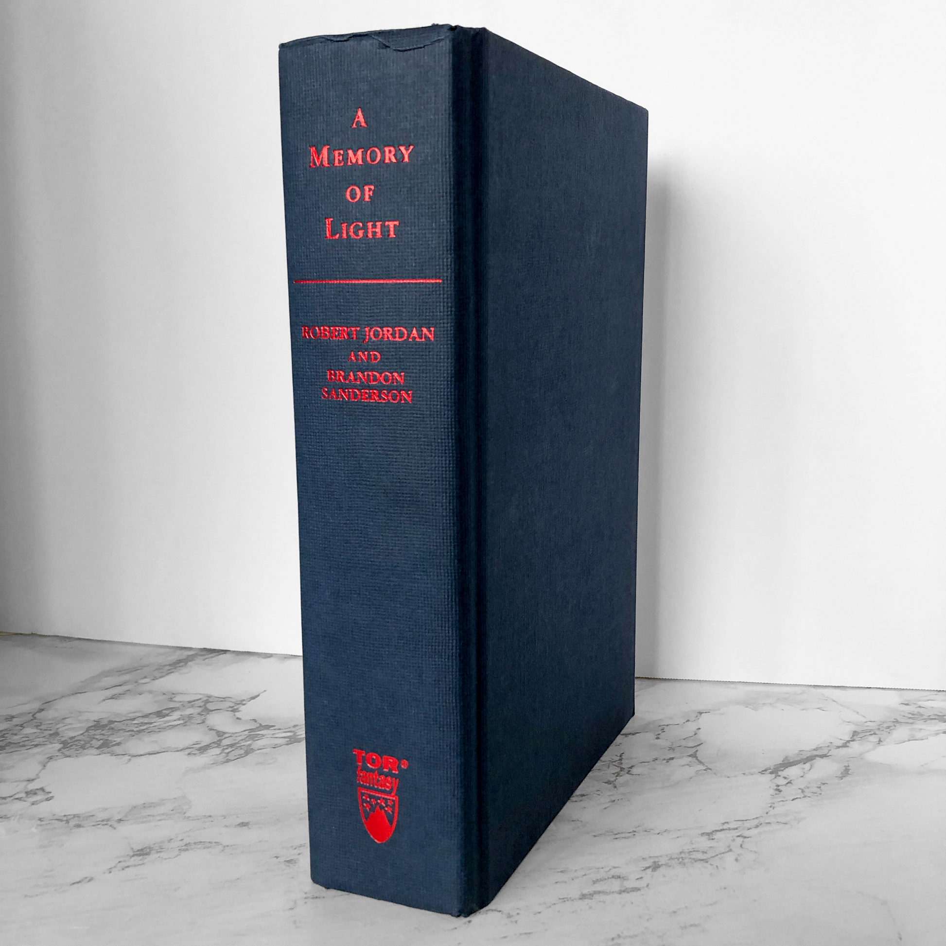 A Memory of Light by Robert Jordan [FIRST EDITION / FIRST PRINTING] - Bookshop Apocalypse