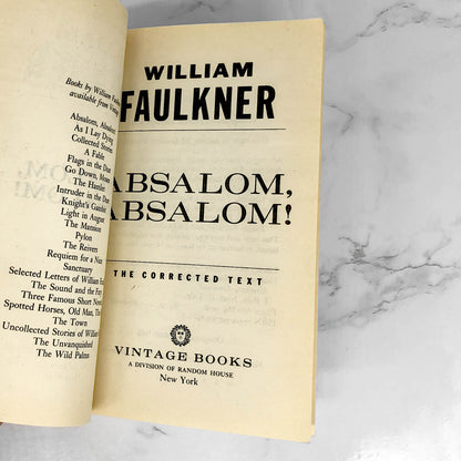 Absalom, Absalom! by William Faulkner [1987 PAPERBACK]