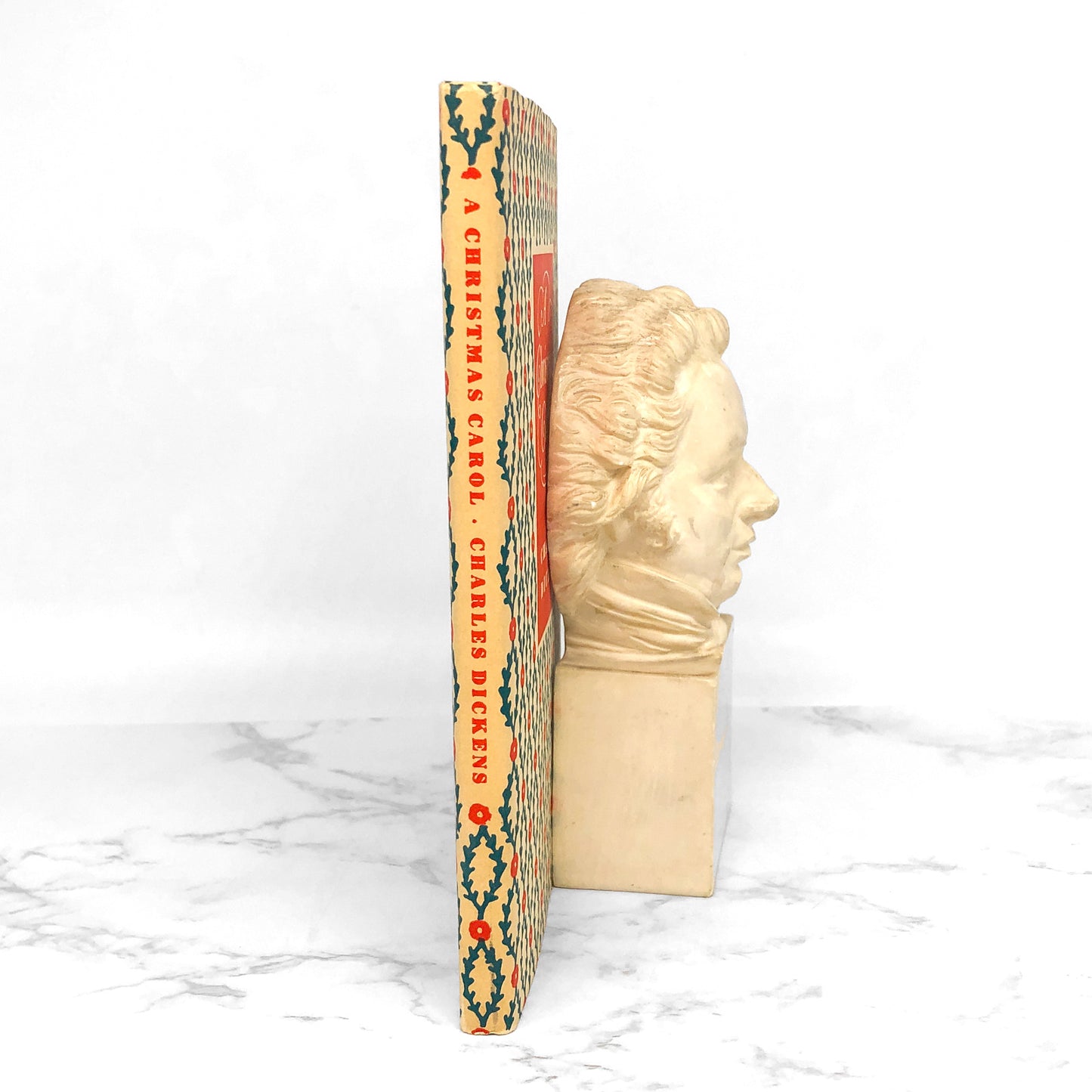 A Christmas Carol by Charles Dickens [1960 HARDCOVER] Peter Pauper Press