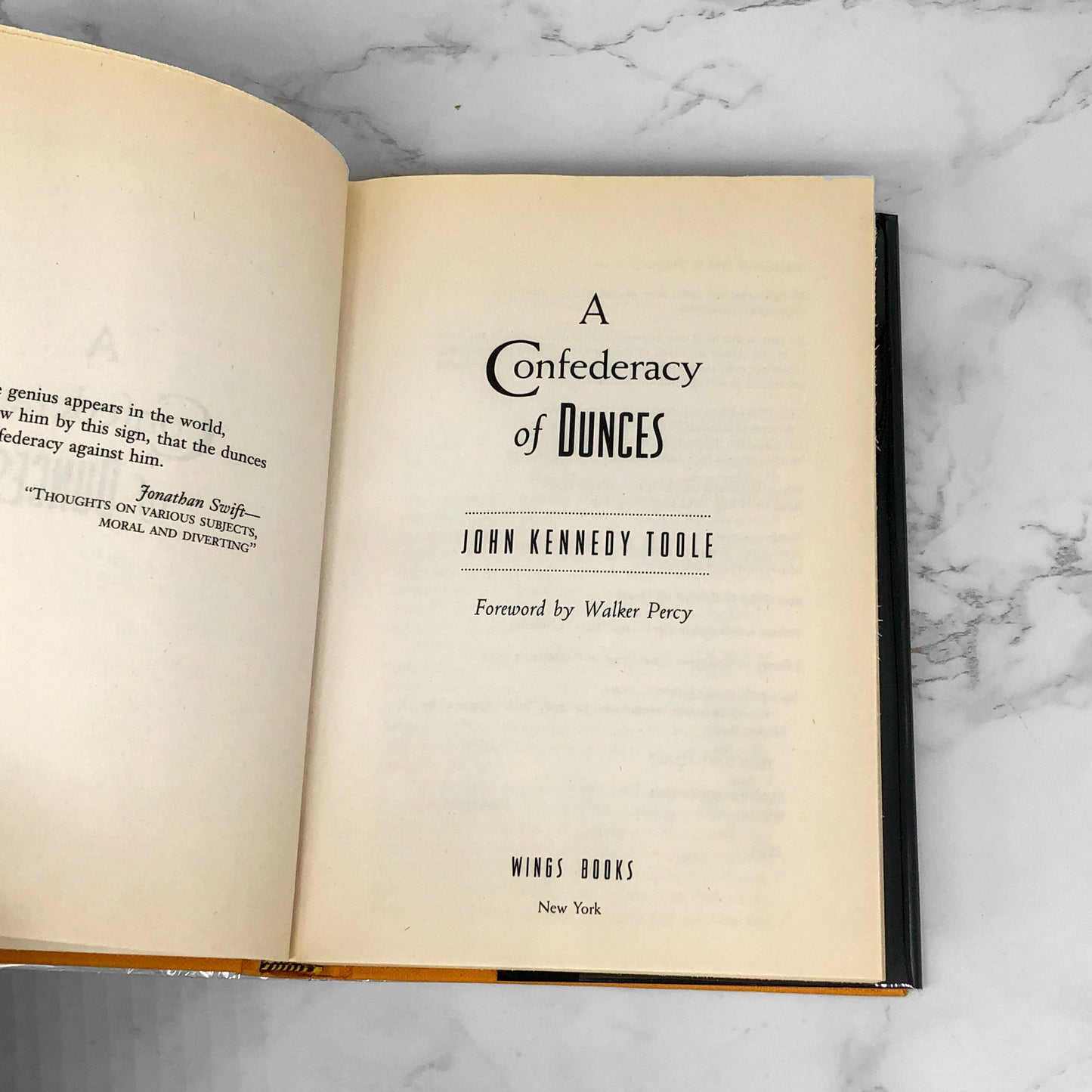 A Confederacy of Dunces by John Kennedy Toole [1996 HARDCOVER]