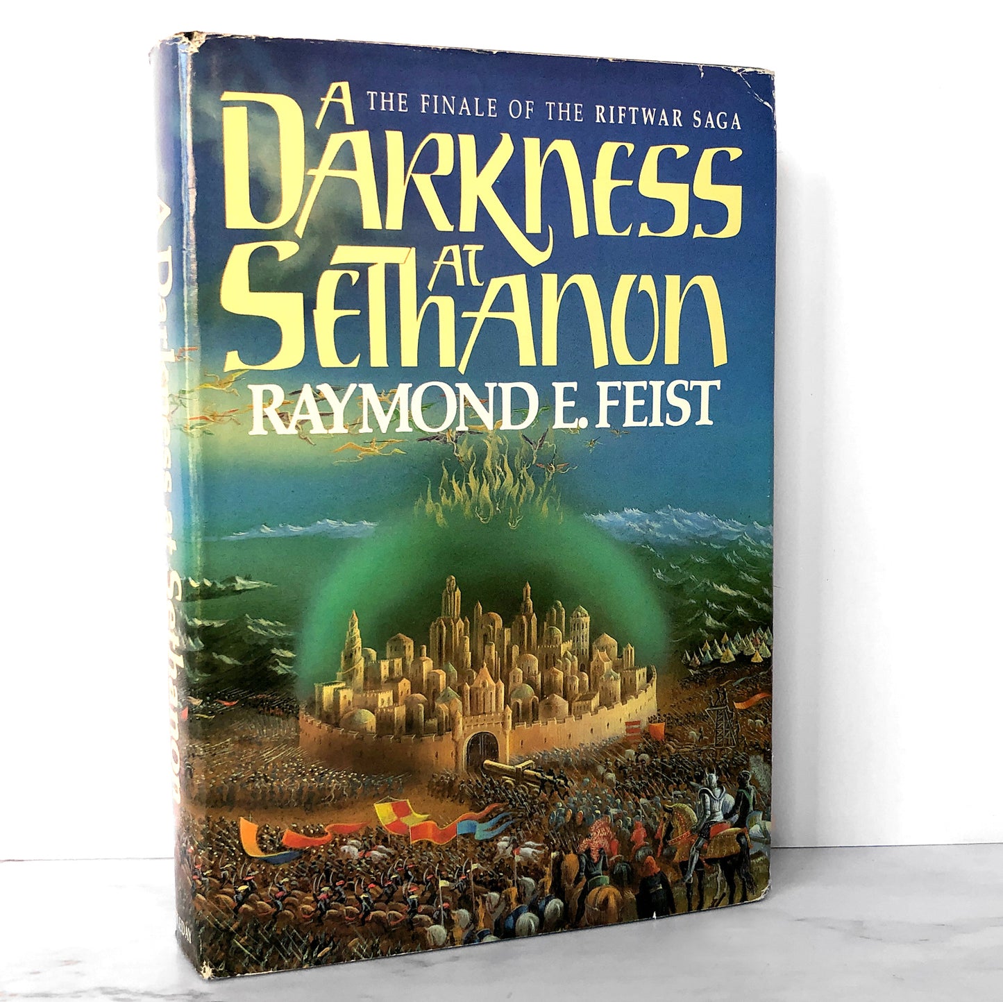 A Darkness at Sethanon by Raymond E. Feist [1986 HARDCOVER]