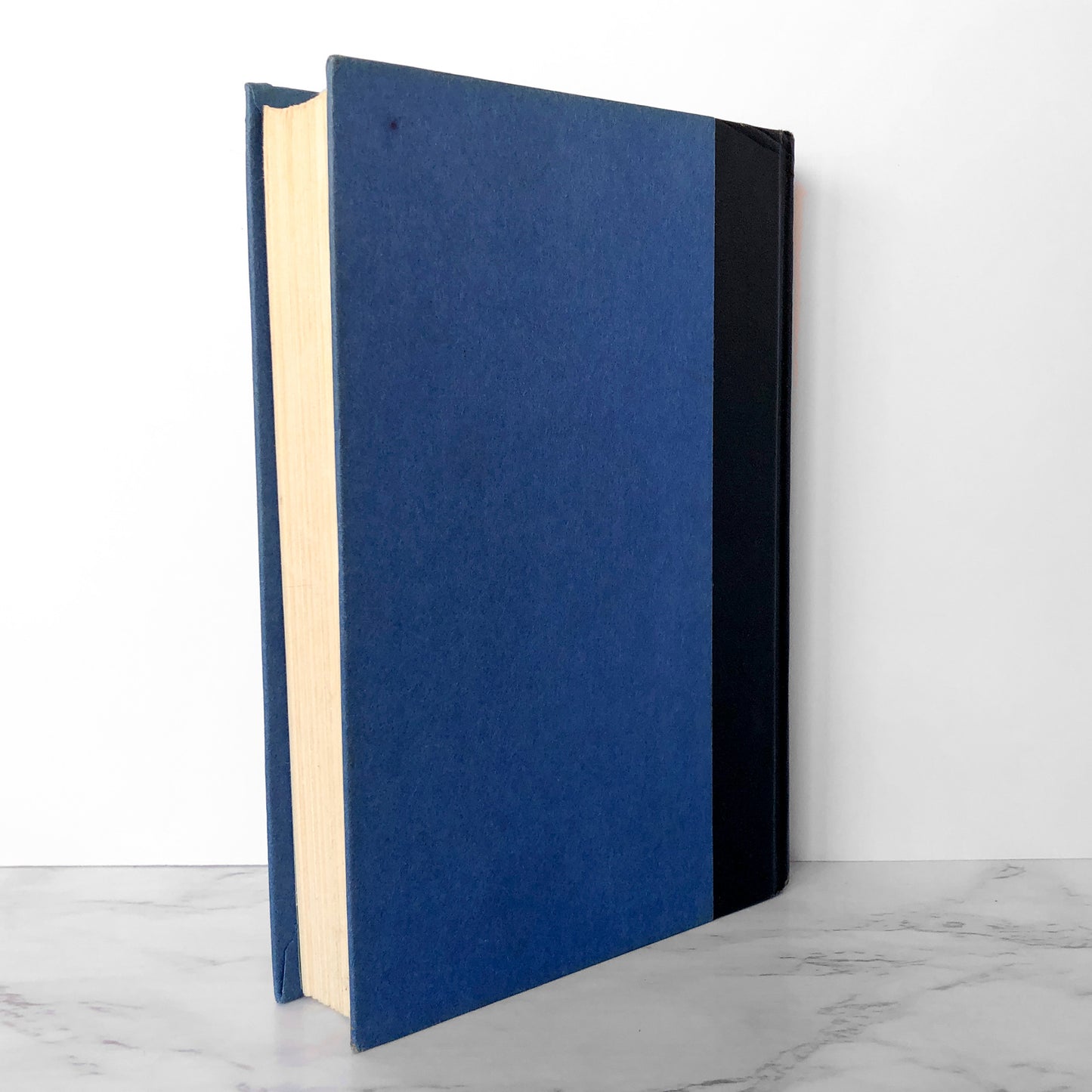 A Darkness at Sethanon by Raymond E. Feist [1986 HARDCOVER]