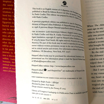 The Alchemist by Paulo Coelho [25th ANNIVERSARY DELUXE PAPERBACK]