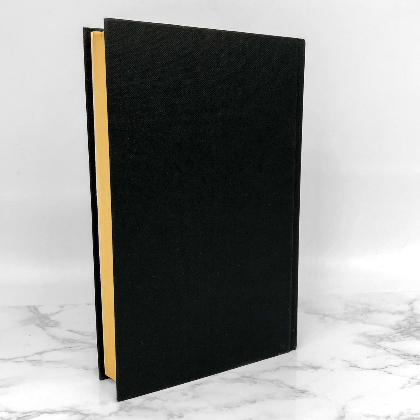 Amara by Richard Laymon [2003 U.K. HARDCOVER]