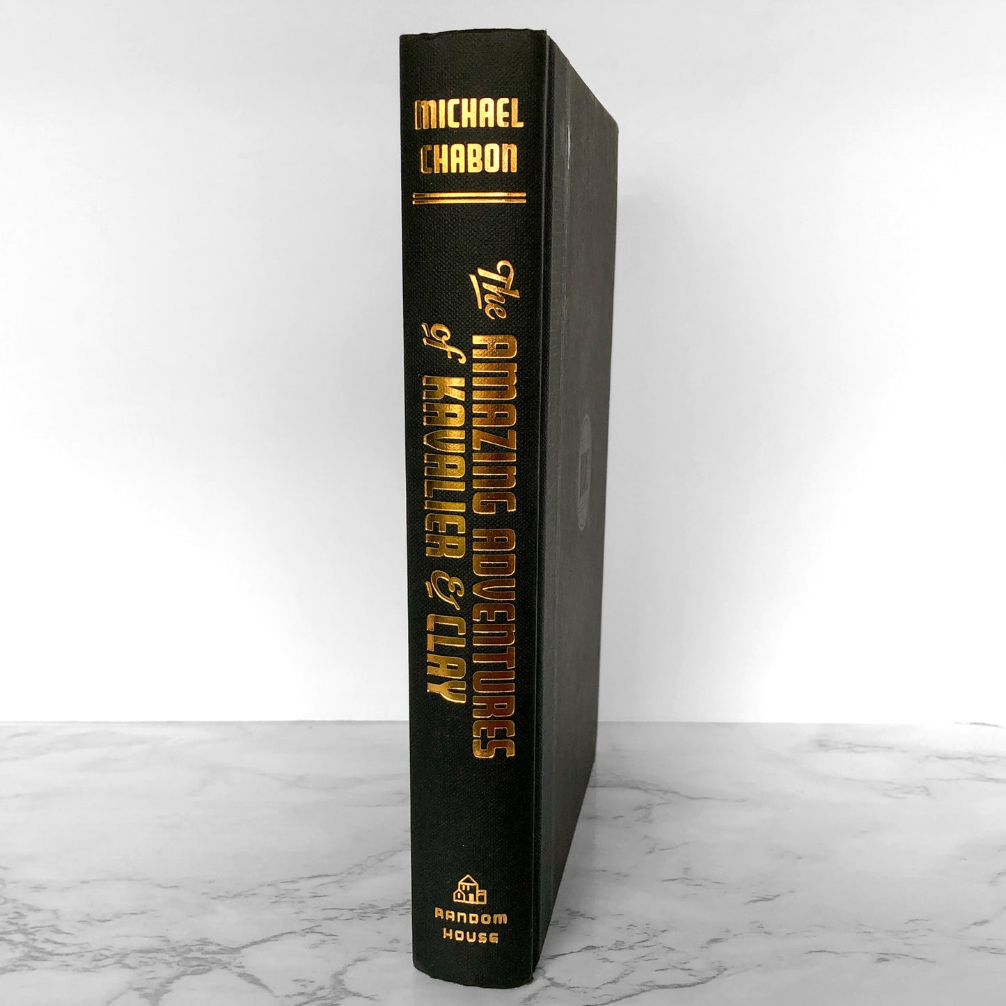 The Amazing Adventures of Kavalier & Clay by Michael Chabon [FIRST EDITION]