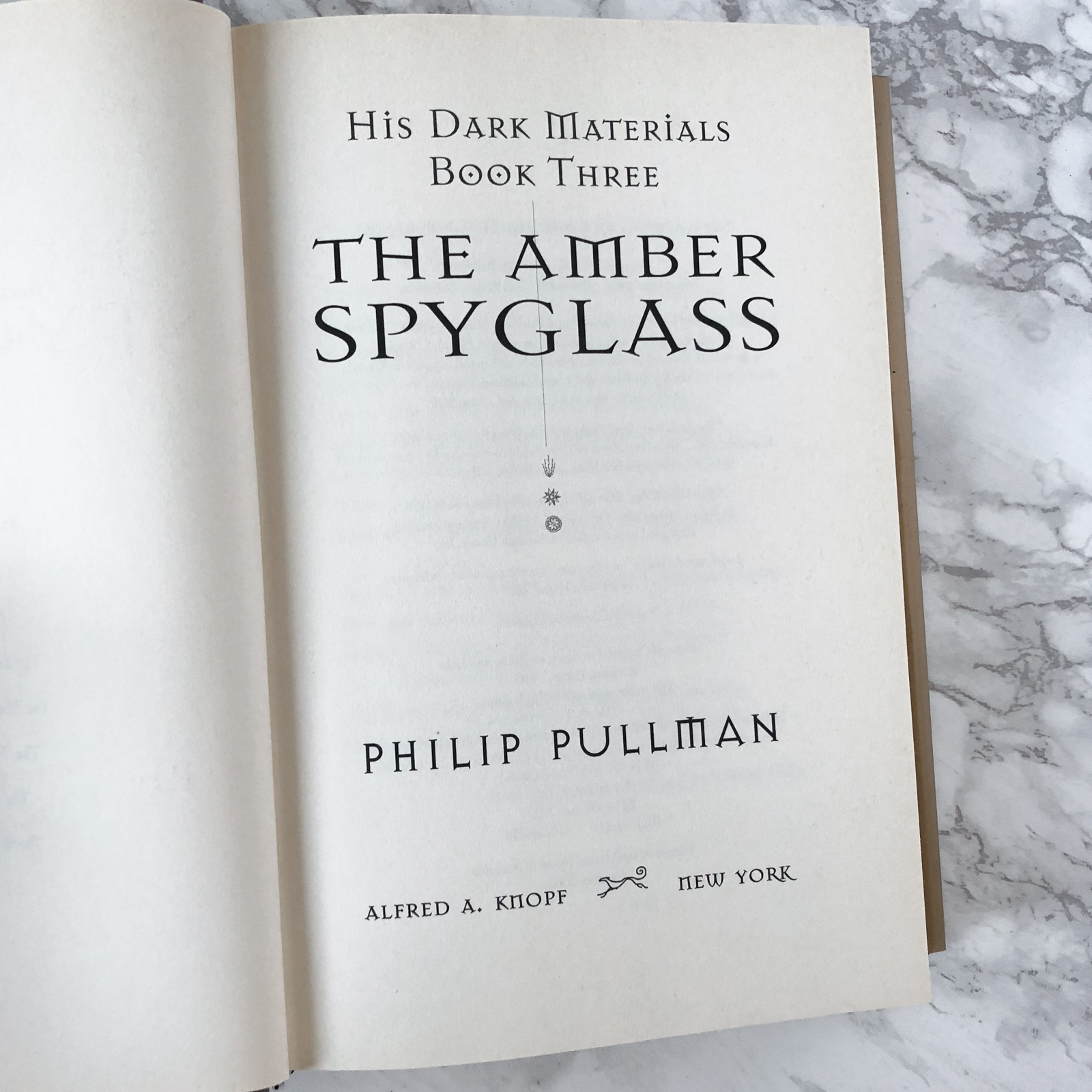 The Amber Spyglass by Philip Pullman [US FIRST EDITION] - Bookshop Apocalypse