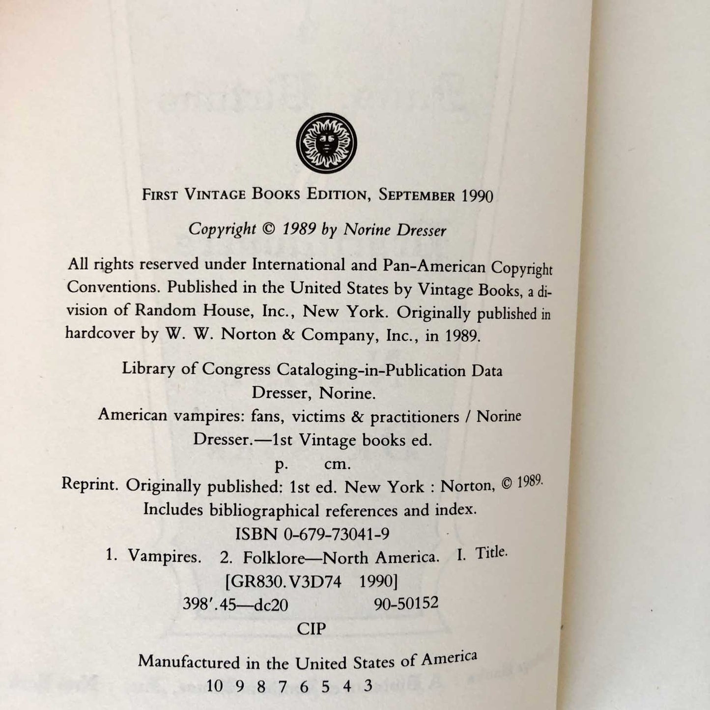 American Vampires: Fans, Victims and Practitioners by Norine Dresser [TRADE PAPERBACK / 1990]
