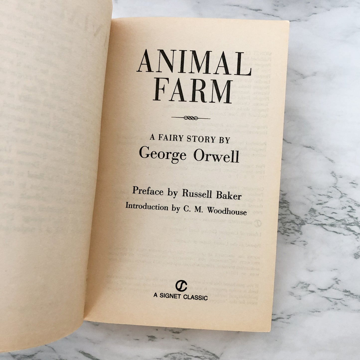 Animal Farm by George Orwell [1996 PAPERBACK]