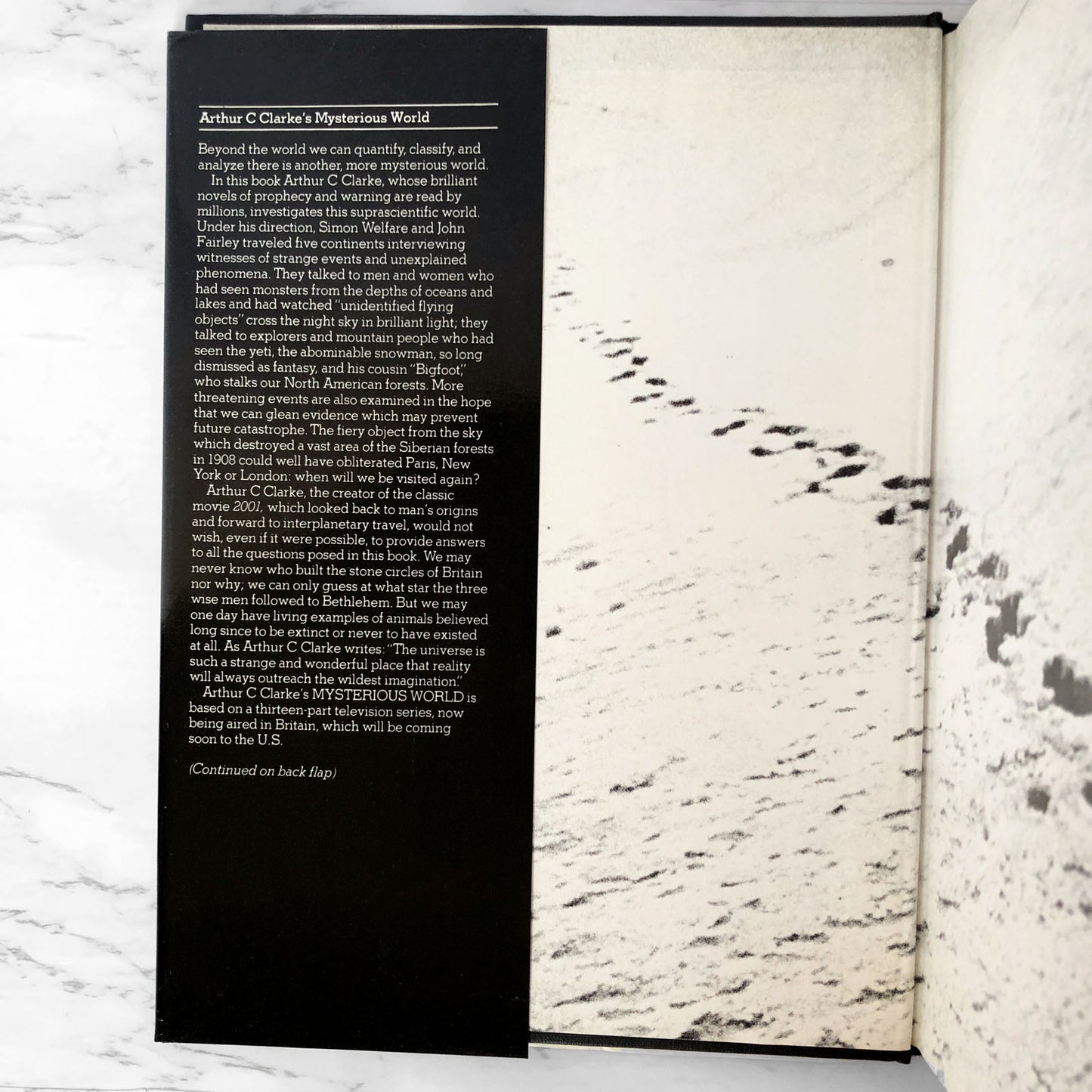 Arthur C. Clarke's Mysterious World by Simon Welfare & John Fairley [FIRST EDITION / 1980]