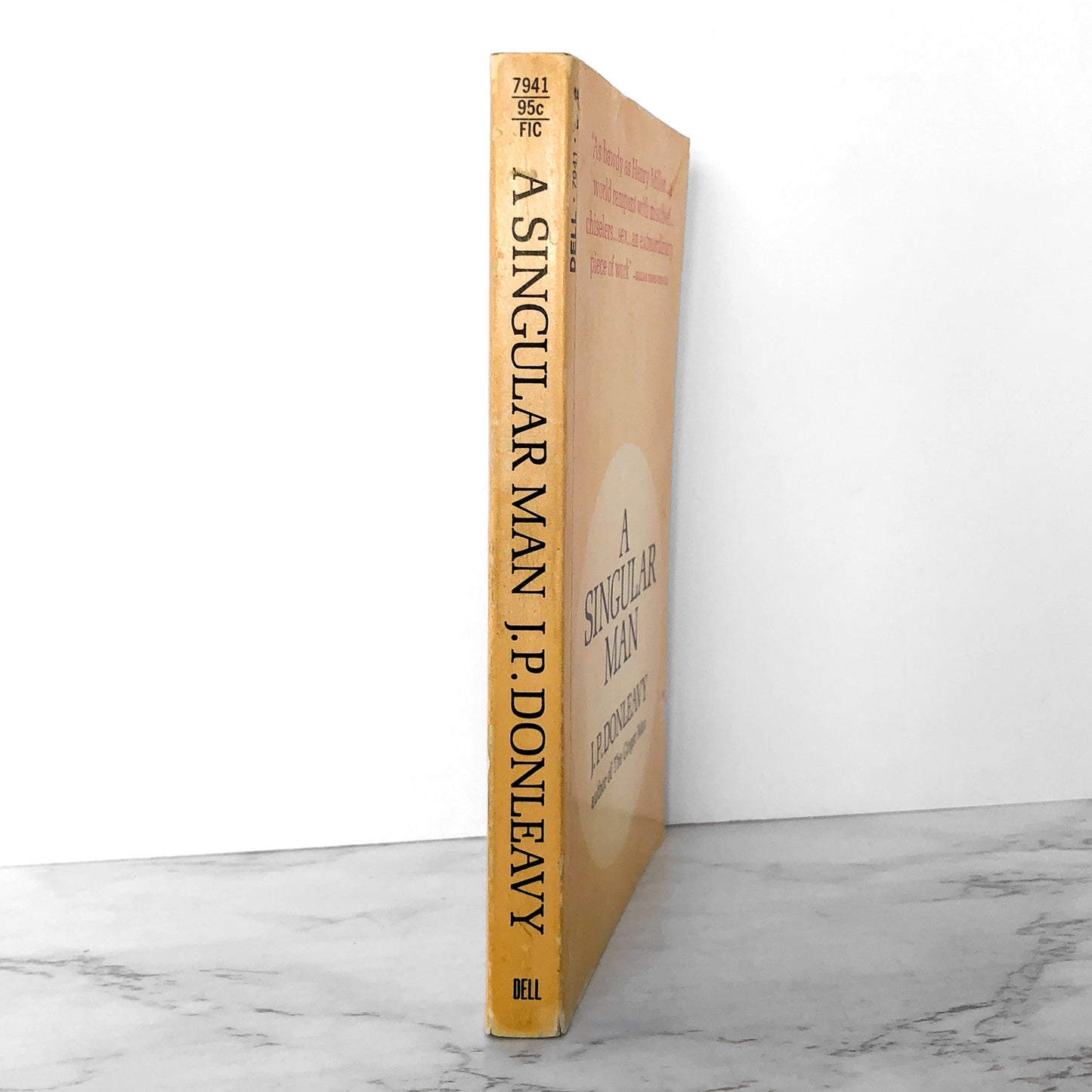 A Singular Man by J.P. Donleavy [FIRST PAPERBACK PRINTING / 1967]