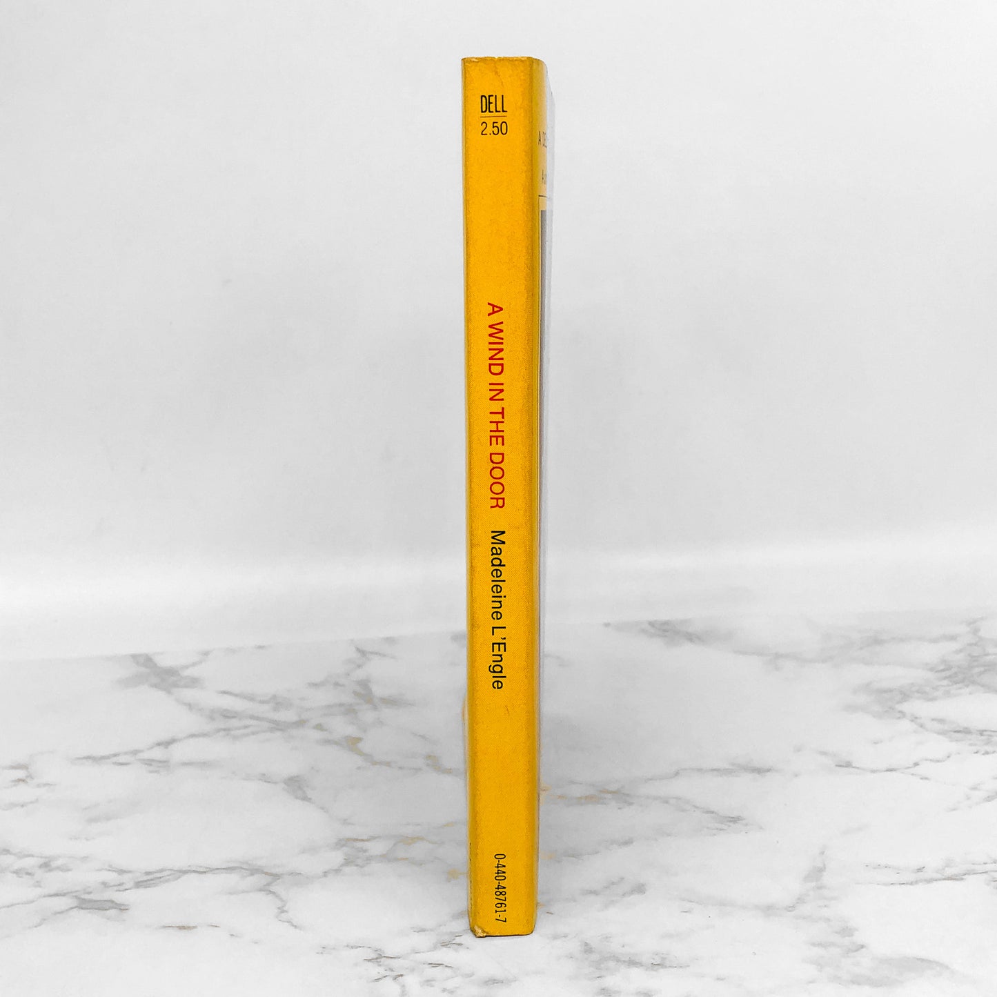 A Wind in the Door by Madeleine L'Engle [TRADE PAPERBACK] 1983