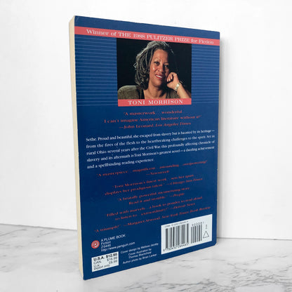 Beloved by Toni Morrison [TRADE PAPERBACK / 1988]