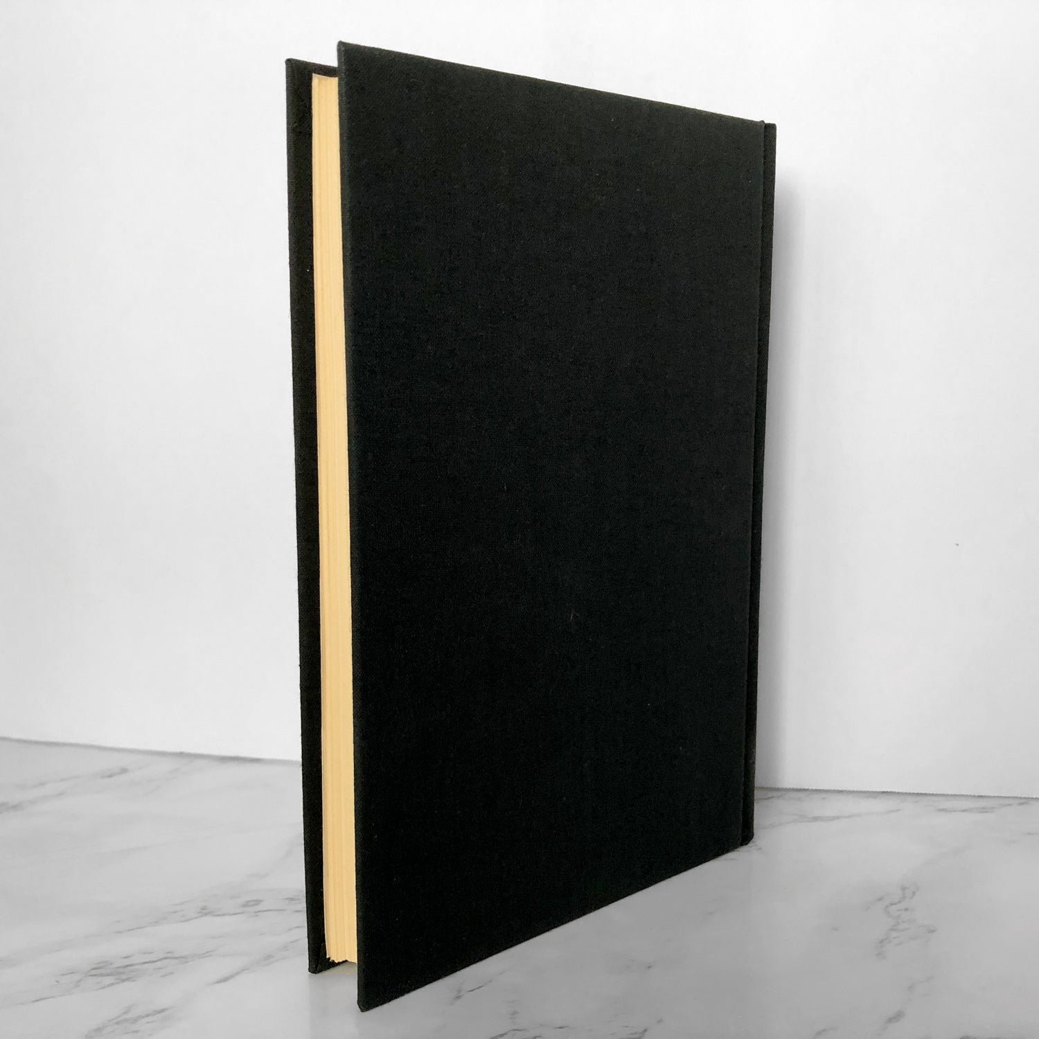 Betrayed by Rita Hayworth by Manuel Puig [FIRST EDITION] - Bookshop Apocalypse