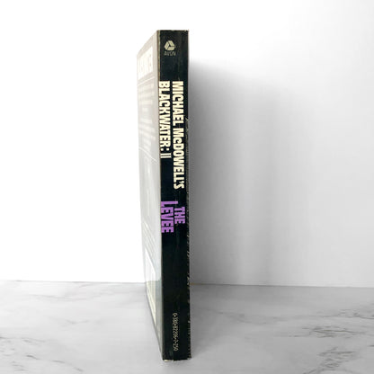 Blackwater II: The Levee by Michael McDowell [FIRST PRINTING / 1983]