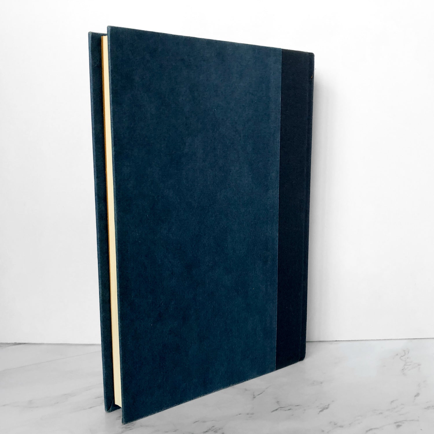 The Bloody Chamber & Other Stories by Angela Carter [1979 HARDCOVER / BCE] - Bookshop Apocalypse