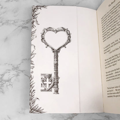 The Bloody Chamber & Other Stories by Angela Carter [PENGUIN DELUXE EDITION] • 2015