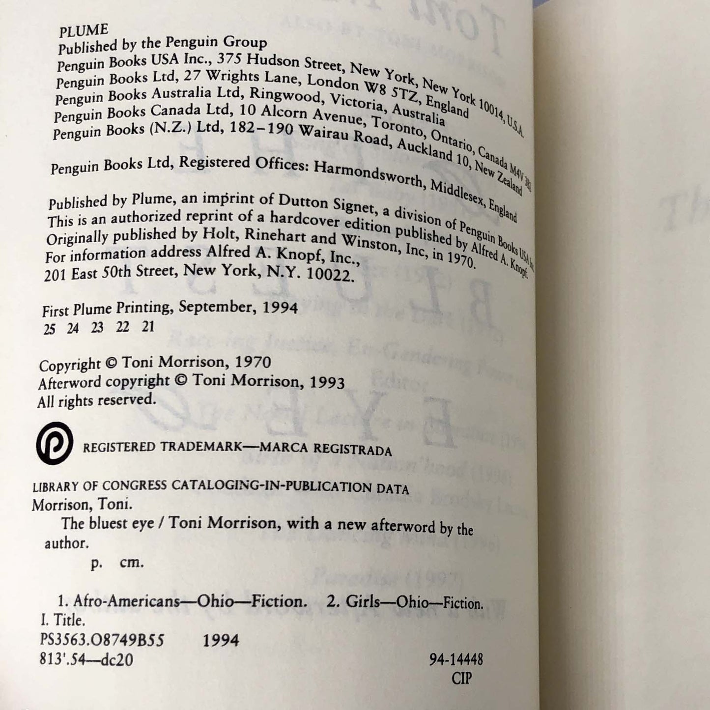 The Bluest Eye by Toni Morrison [1994 TRADE PAPERBACK]