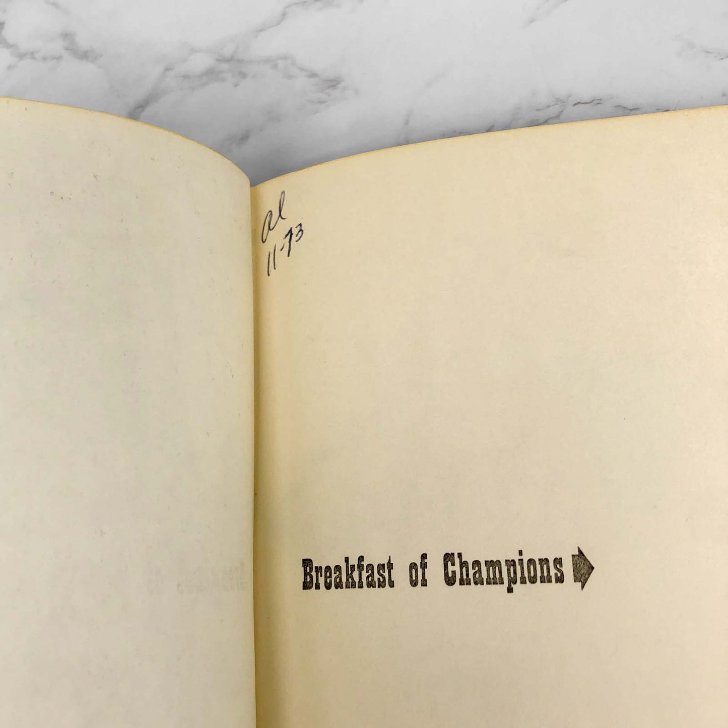 Breakfast of Champions by Kurt Vonnegut [FIRST BOOK CLUB EDITION] 1973