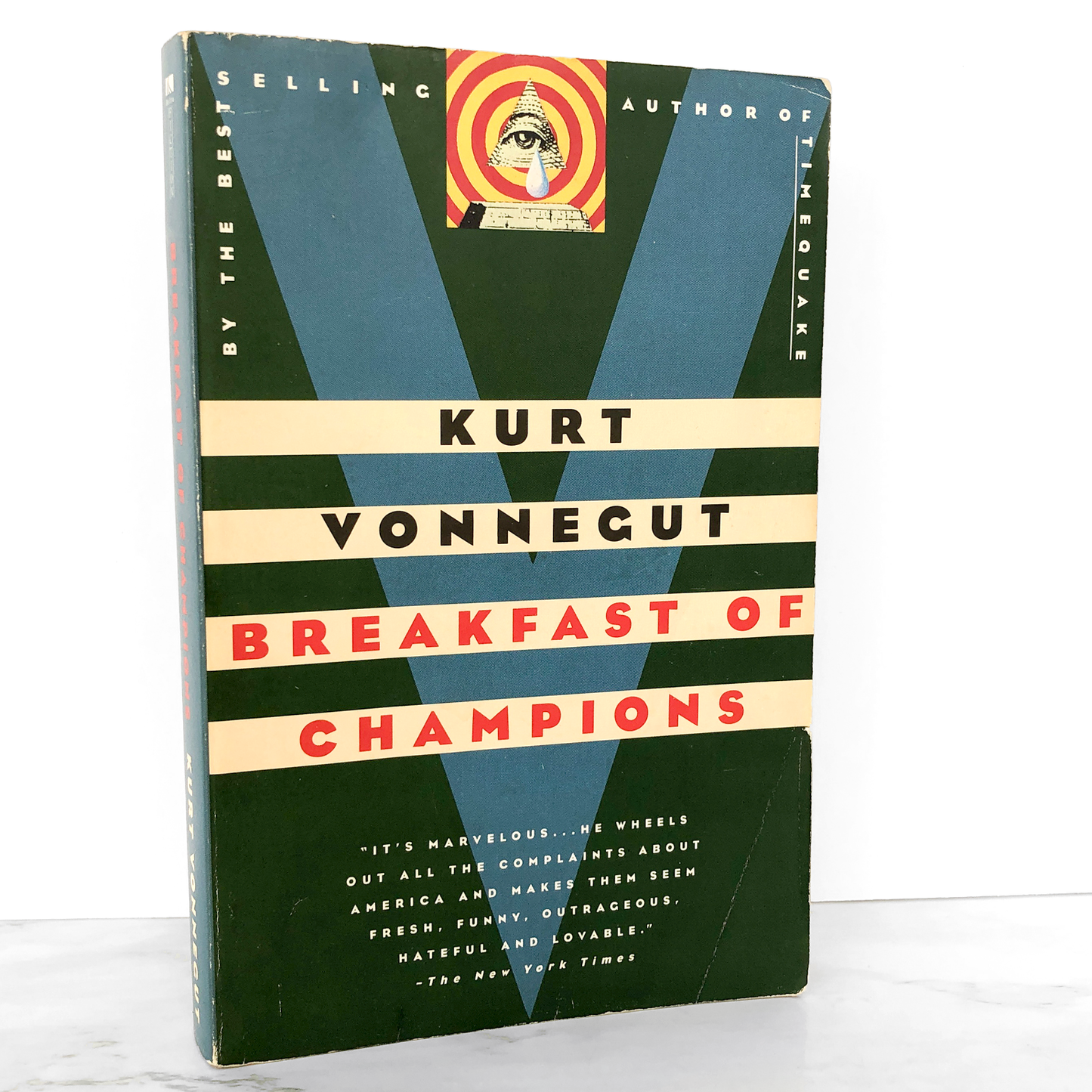 Breakfast of Champions by Kurt Vonnegut [TRADE PAPERBACK / 2006]