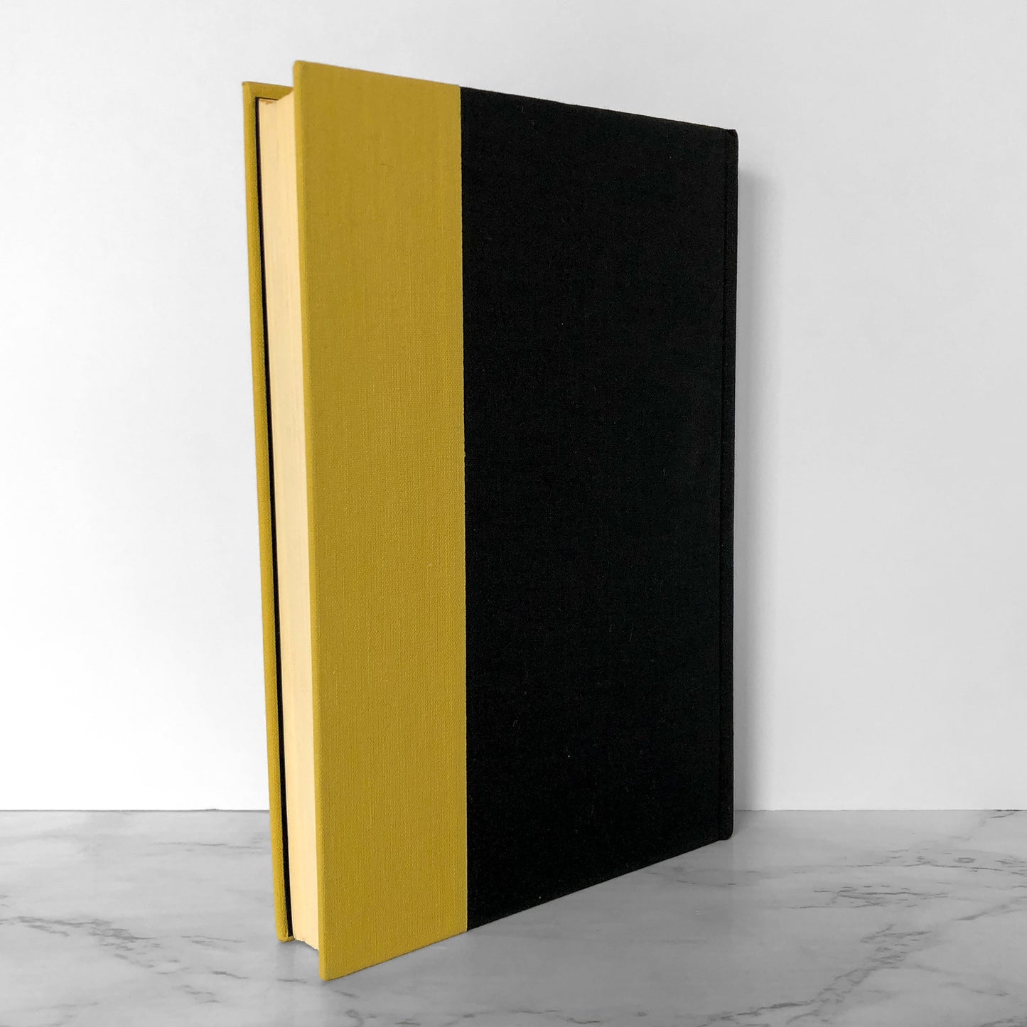 Burnt Offerings by Robert Marasco [FIRST EDITION • FIRST PRINTING] 1973 • Delacorte