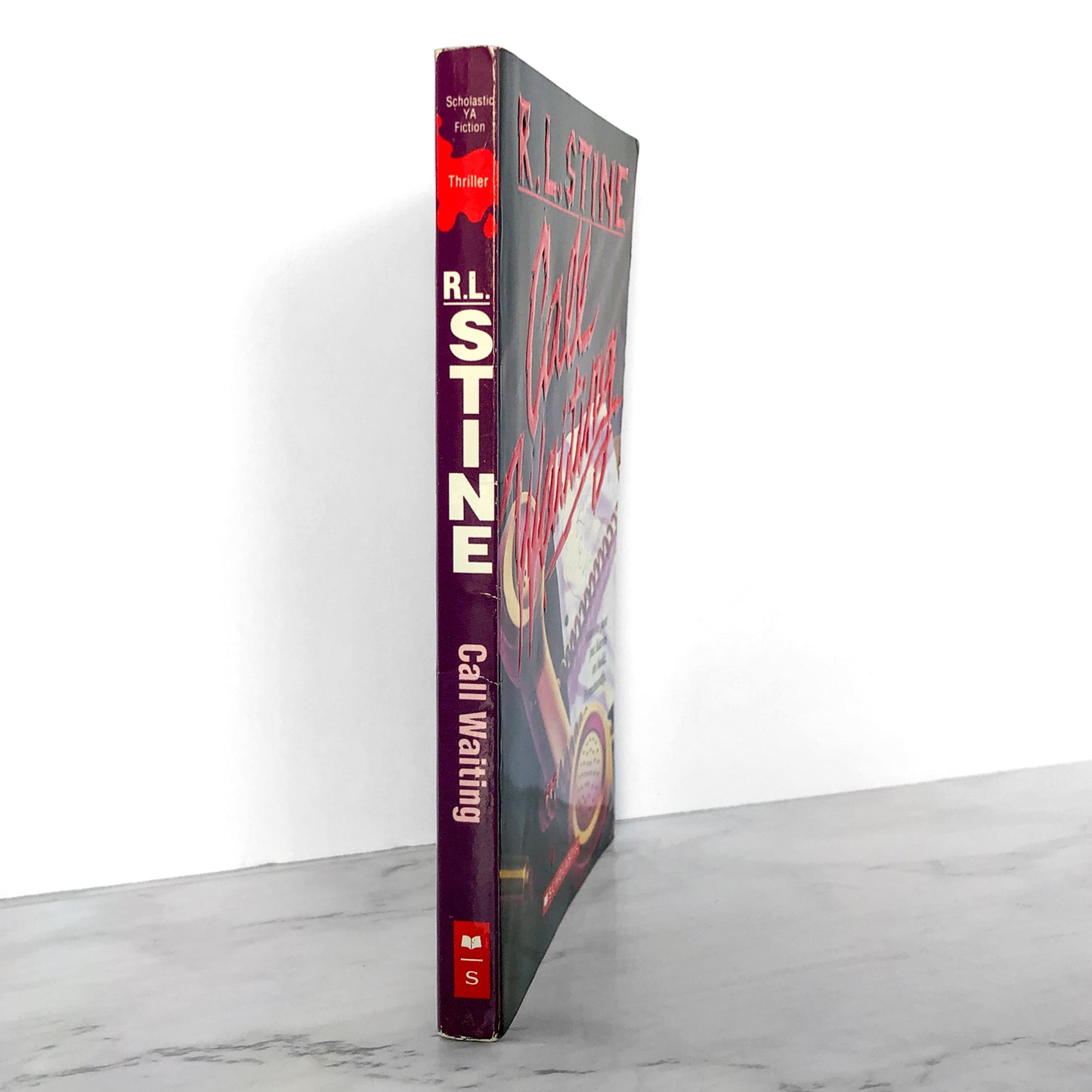 Call Waiting by R.L. Stine [1994 PAPERBACK] Point Horror #60