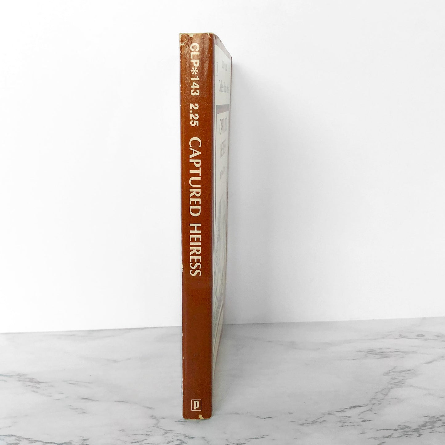 Captured Heiress by Frank Chase [1974 SLEAZE PAPERBACK]