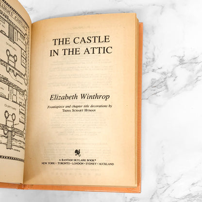 The Castle in the Attic by Elizabeth Winthrop [1989 PERMABOUND HARDBACK]