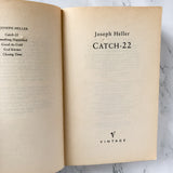 Catch-22 by Joseph Heller [1994 U.K. TRADE PAPERBACK] - Bookshop Apocalypse